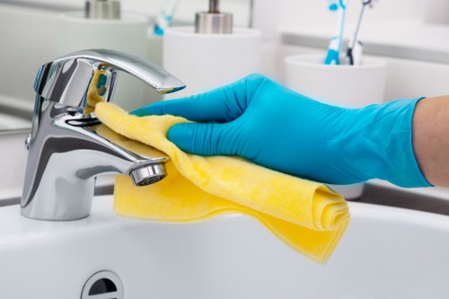 One off cleaning for a spotless bathroom